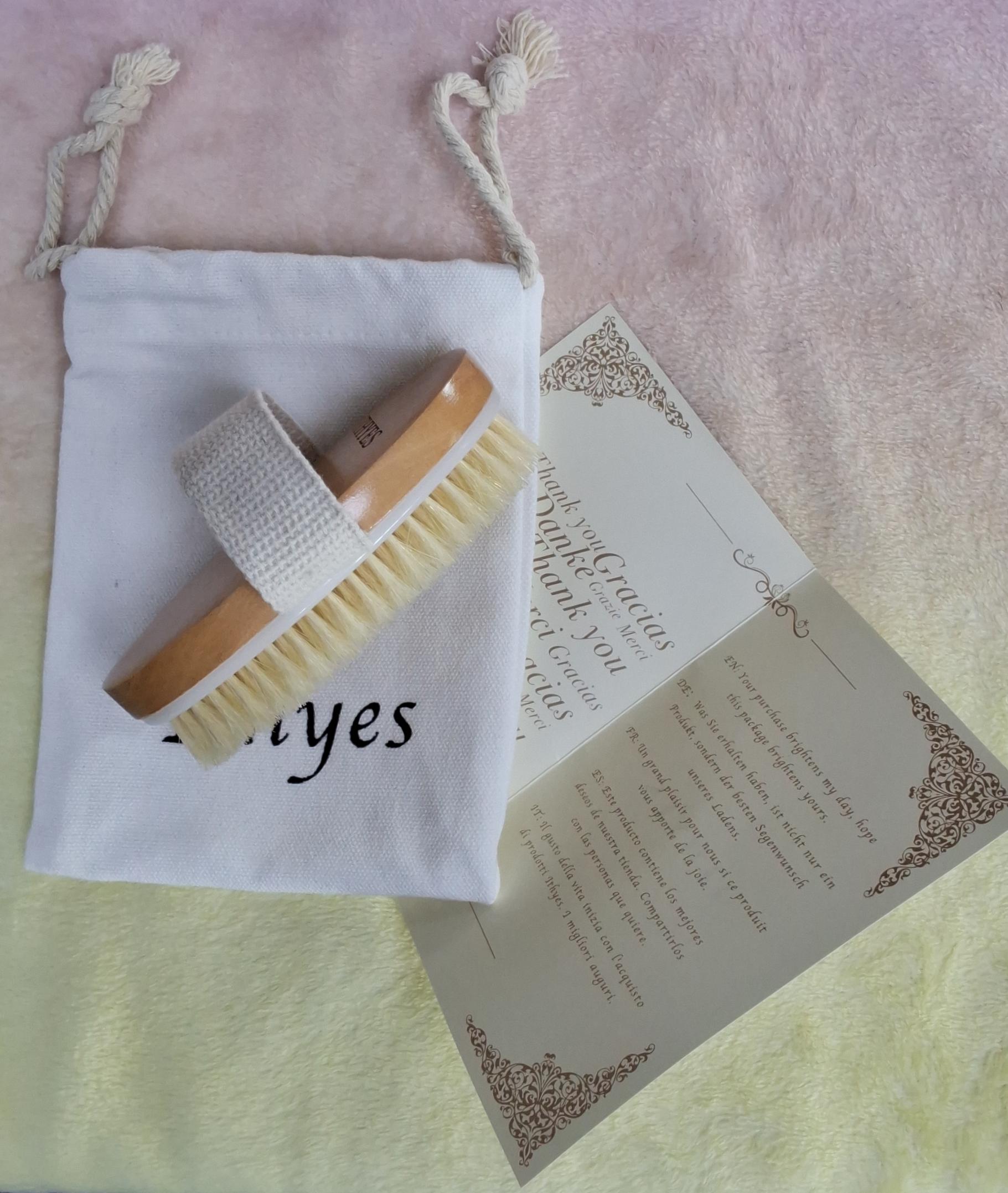 Ithyes Dry Brushing Body Brush